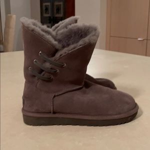 Gray Ugg 8, practically brand new